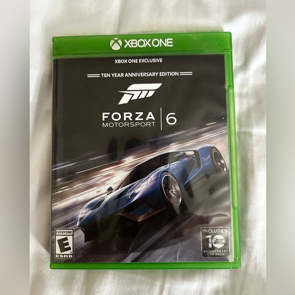 XBox One sold with 5 games and 3 controllers. No issues or repairs needed. - Picture 10 of 14